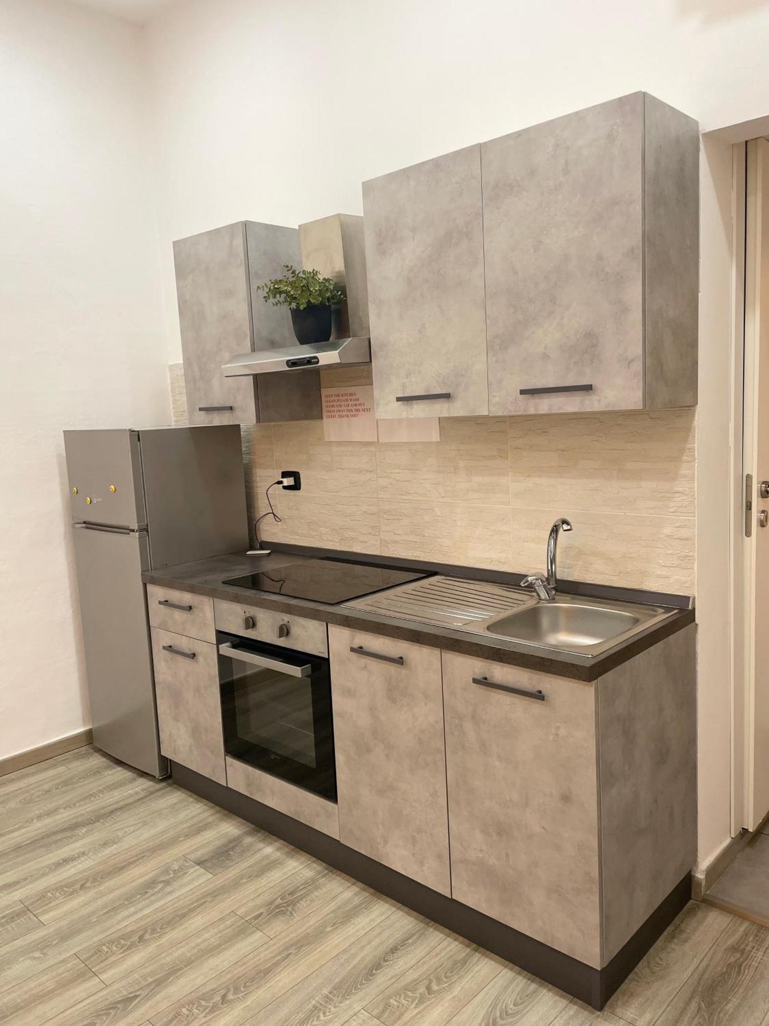 Appartamento Nuovo A 1 Minuto Dal Porto Ливорно Екстериор снимка